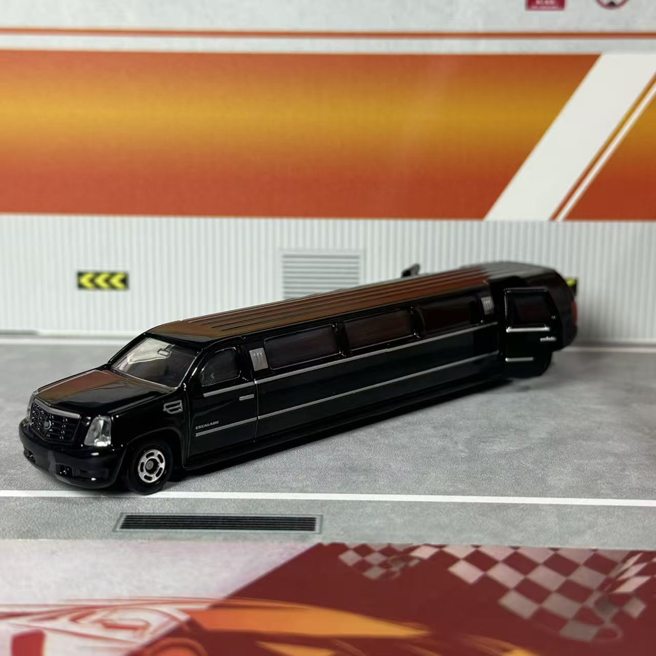 Takara Tomy Tomica No.133 Cadi - đánh giá và giá Kids Toys Car